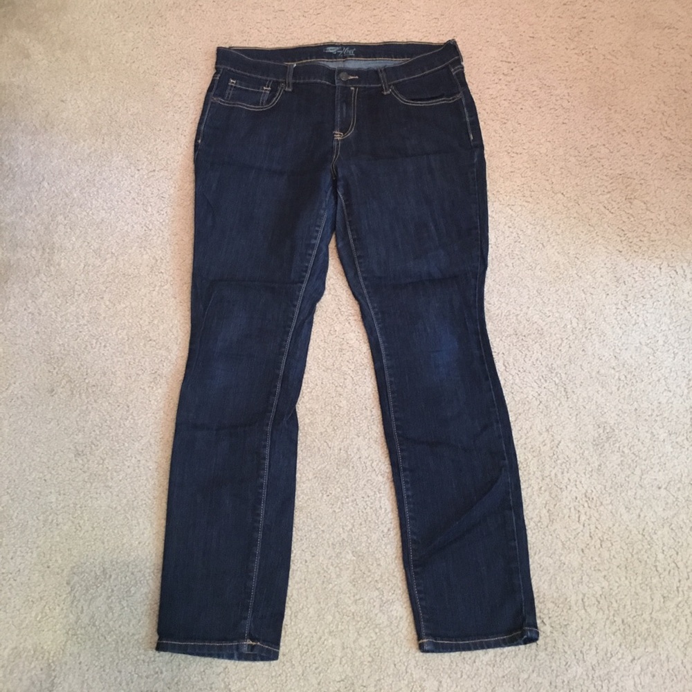 Old Navy Flirt Skinny Jeans