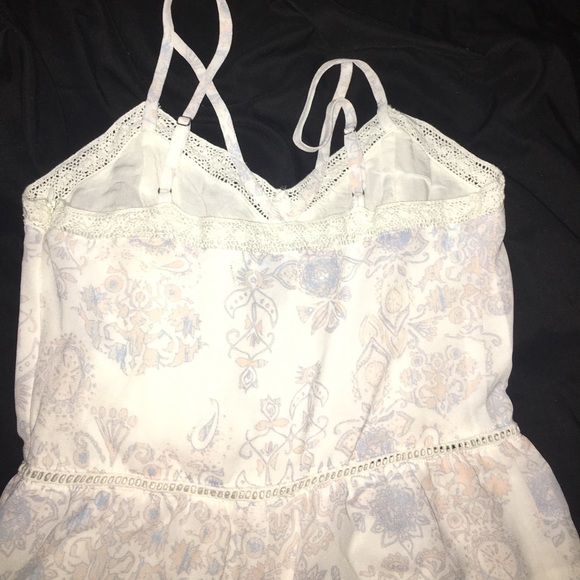 Kendall & Kylie romper 😍🙌🏻 - Picture 4 of 5