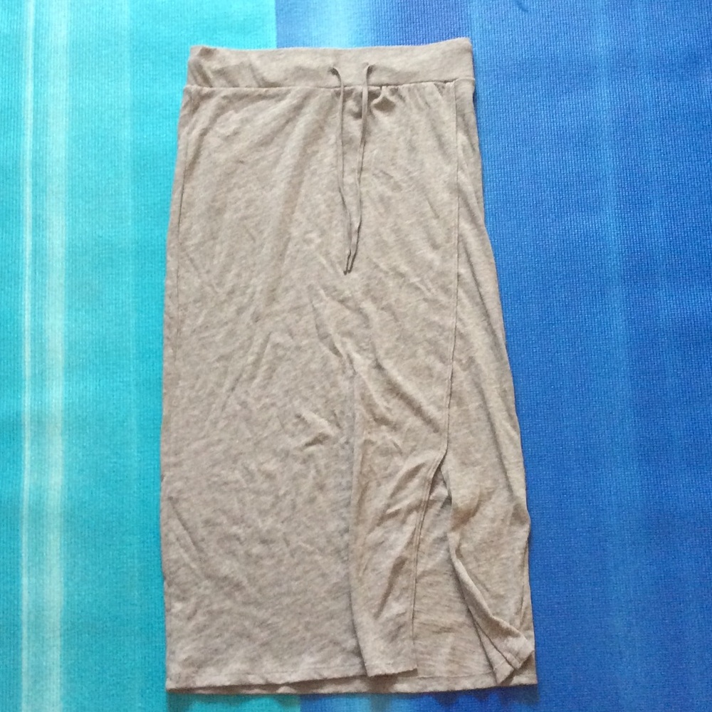 Ladies Gray Maxi Skirt