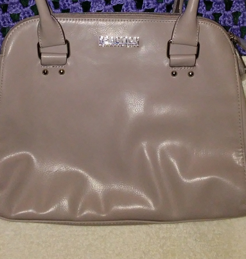 Shoulderbag