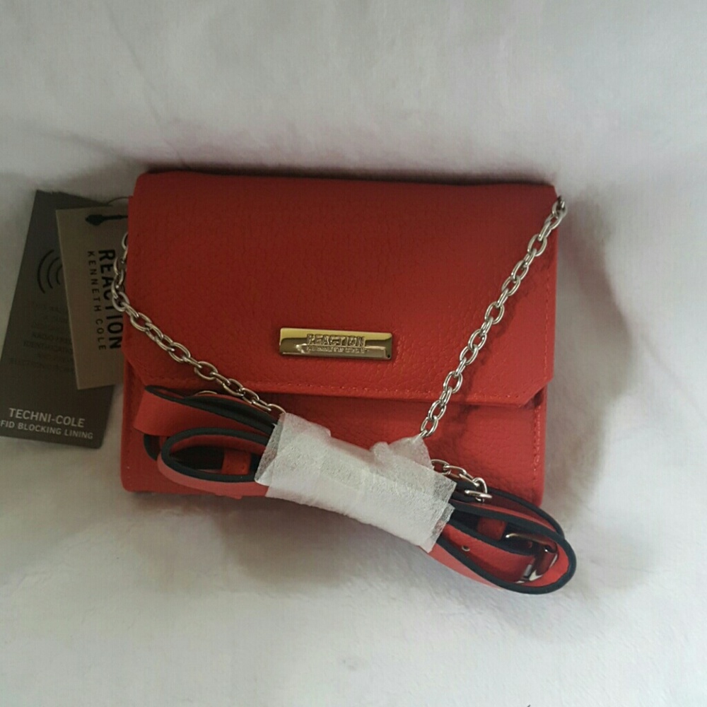 Kenneth Cole Reaction mini cross body NWT