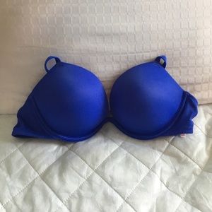 NWOT VS Super Push Up Bra