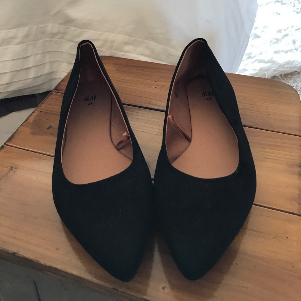H&M Flats