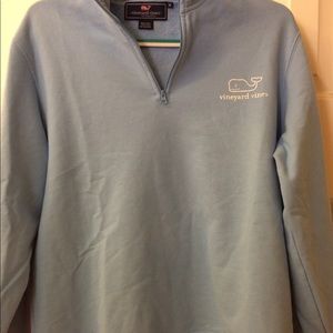 VINEYARD VINES sweatshirt! Size M