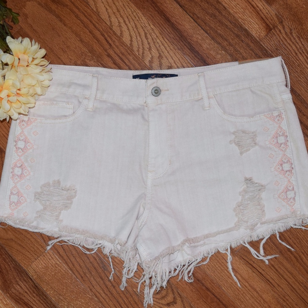 Hollister Embroidered Distressed Pink Denim Shorts