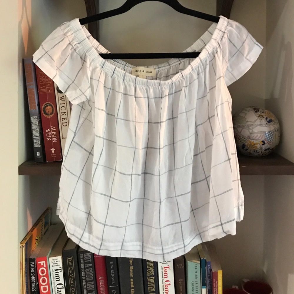 stone cloth off shoulder crop top Sz Small