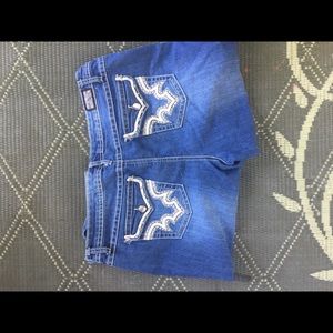 Earl Jean, Jeans Shorts size 16. Thigh length