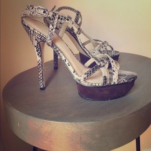 Aldo snakeskin, platform sandals size 7