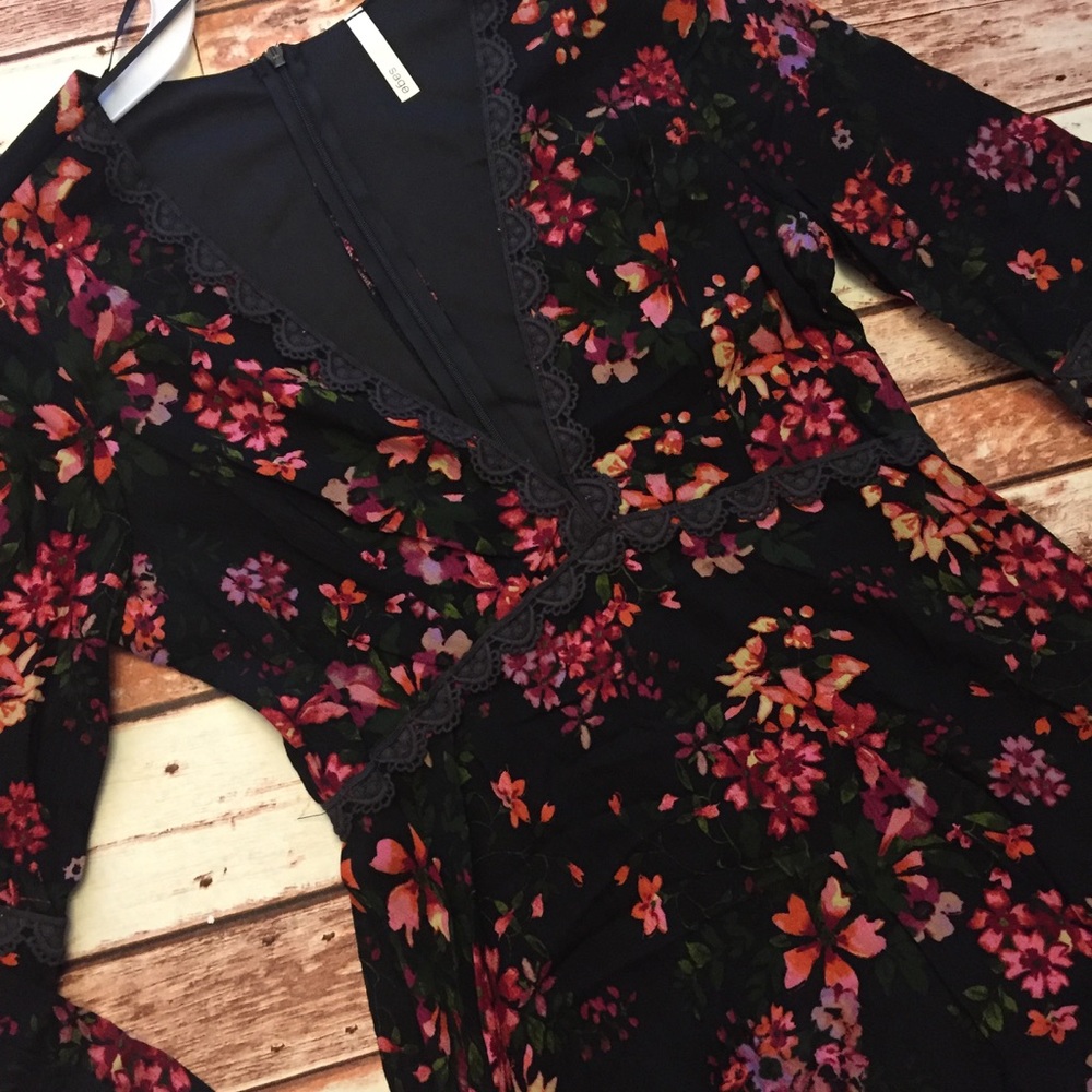 ❤️❗️Last 2! S-M stunning black Floral boho dress - Picture 4 of 8