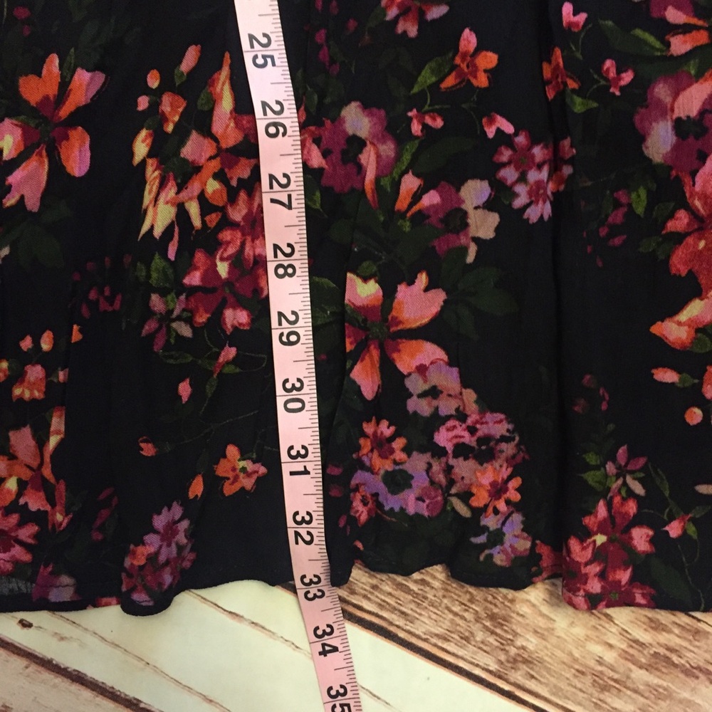 ❤️❗️Last 2! S-M stunning black Floral boho dress - Picture 7 of 8