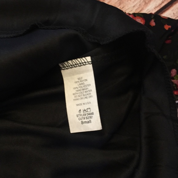 ❤️❗️Last 2! S-M stunning black Floral boho dress - Picture 5 of 8