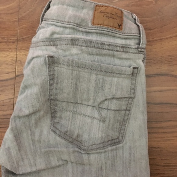 Grey American Eagle skinny jeans!! - Picture 3 of 4