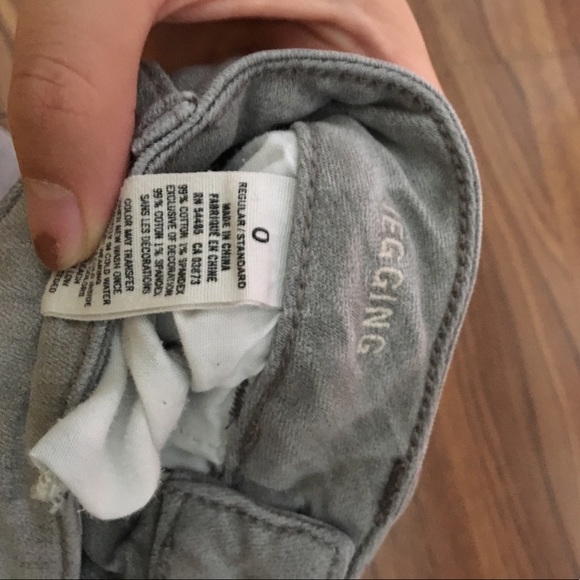 Grey American Eagle skinny jeans!! - Picture 4 of 4