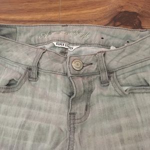 Grey American Eagle skinny jeans!!