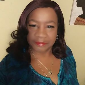 Meet your Posher, Annetta