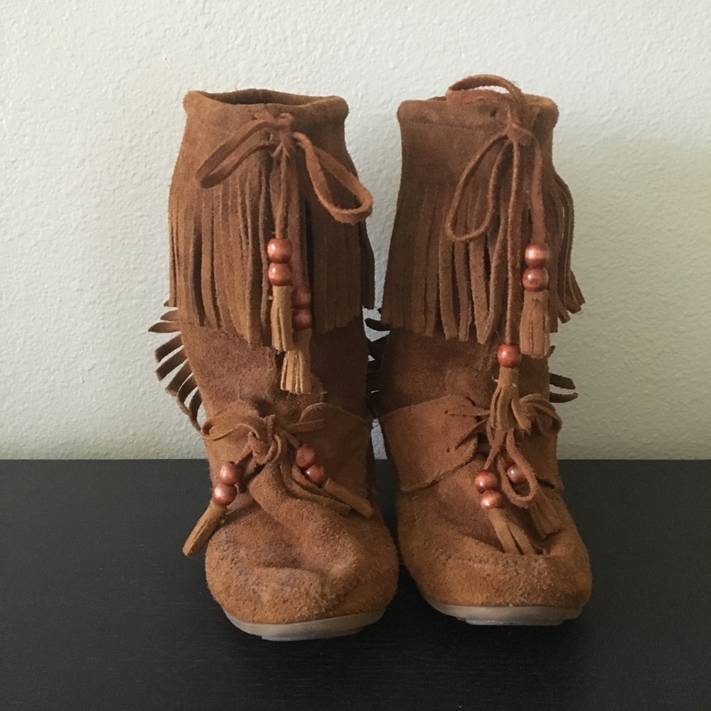 Minnetonka Fringe Boots