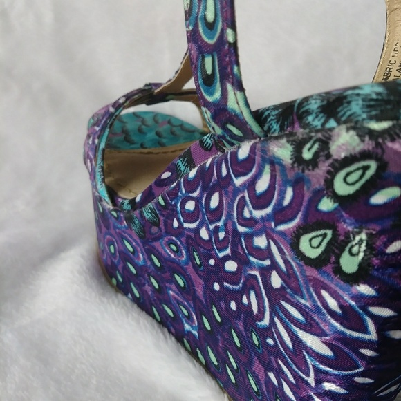 Peacock platform wedges by Diba - Picture 3 of 8