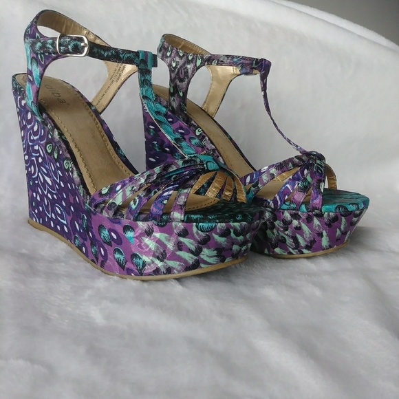 Peacock platform wedges by Diba - Picture 6 of 8