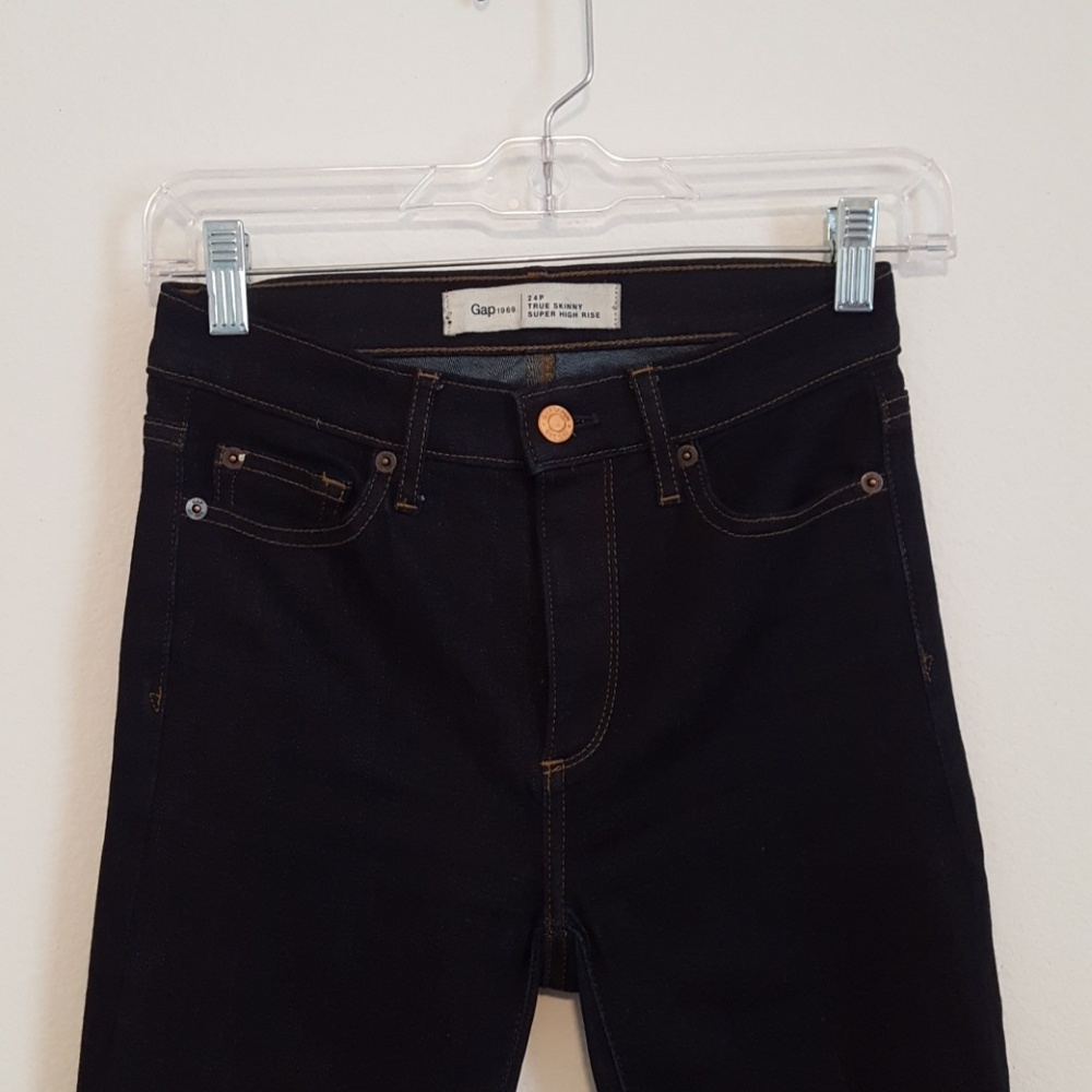 Gap True Skinny Super High Rise jeans