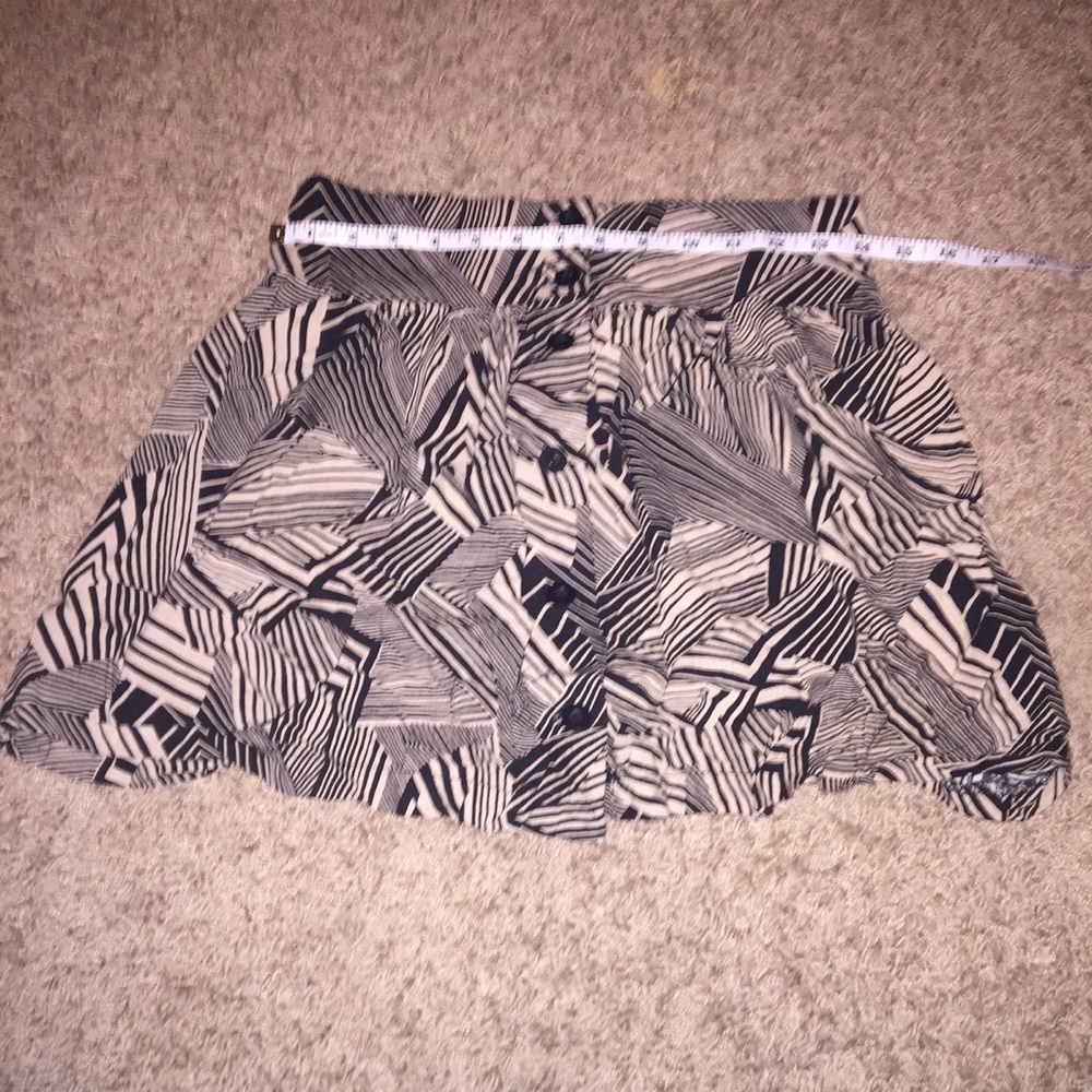 Papaya Tan and Black Aztec Pattered Skirt Large L