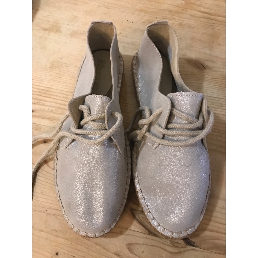 Light Silver Gold Espadrilles - Picture 1 of 4