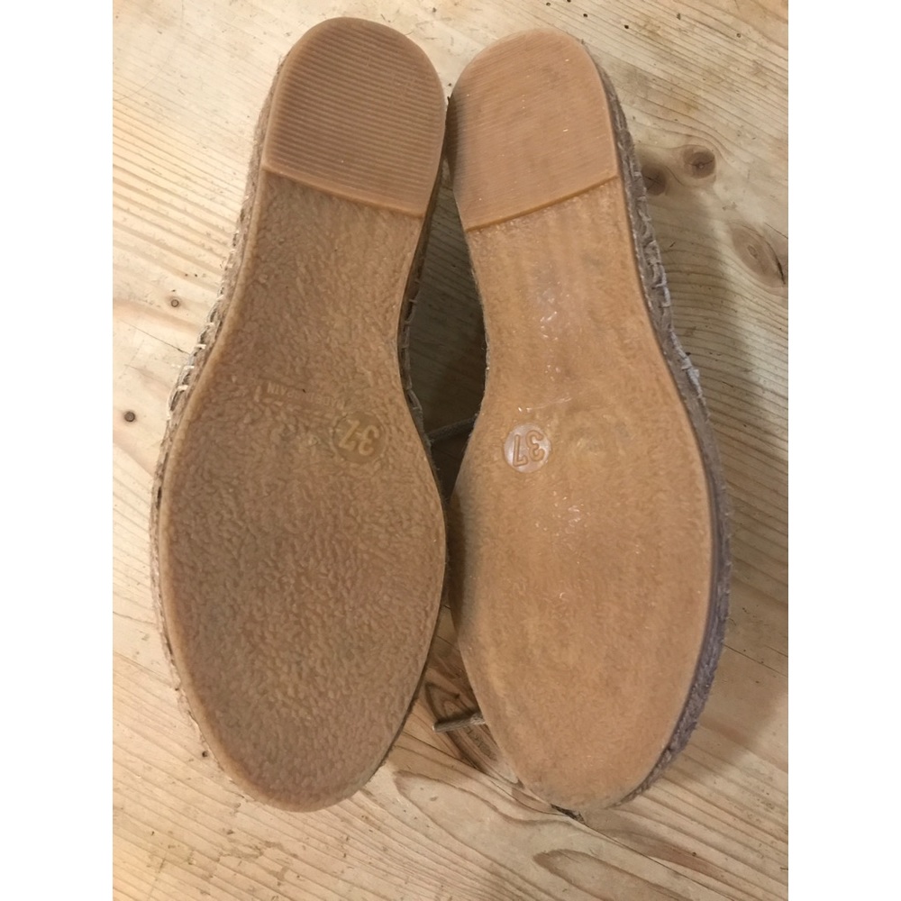 Light Silver Gold Espadrilles - Picture 3 of 4