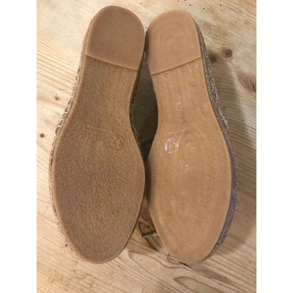 Light Silver Gold Espadrilles - Picture 3 of 4