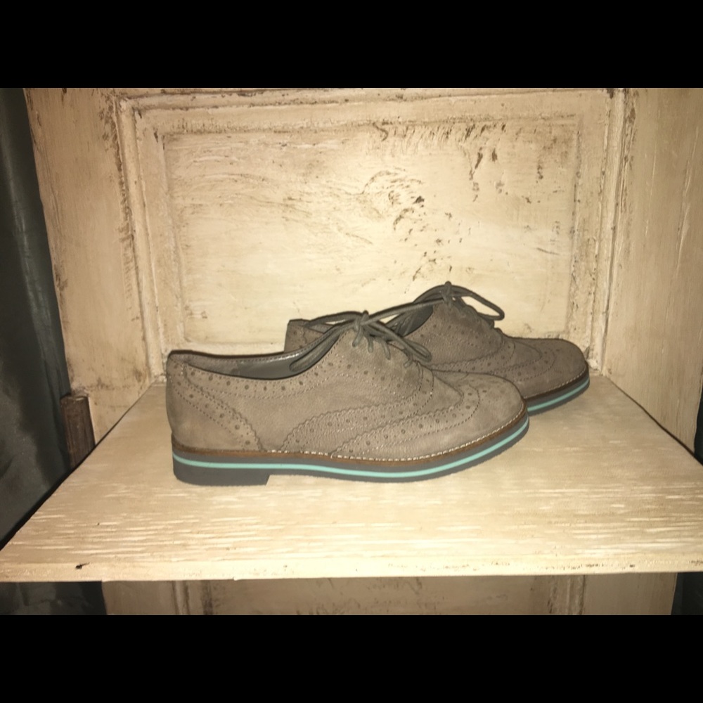 Brand new Gianni Bini oxford style shoes