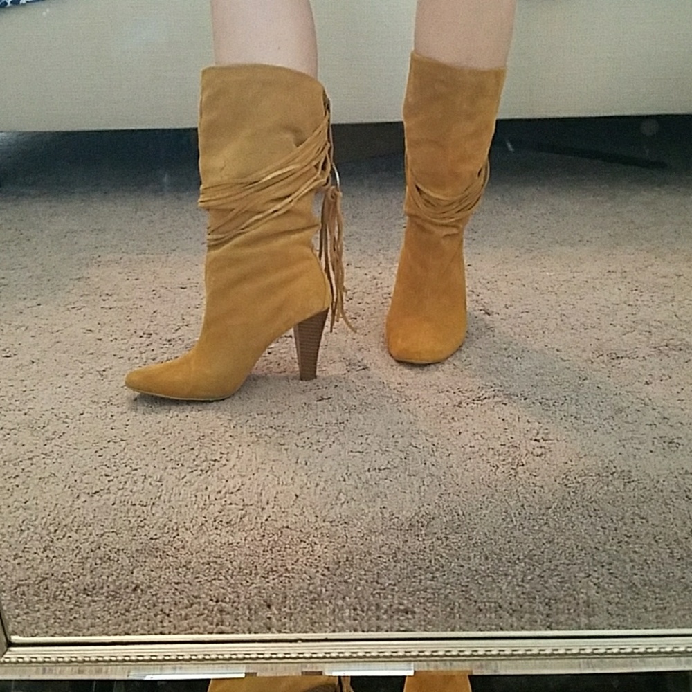 Caramel Suede 3" Western Boots