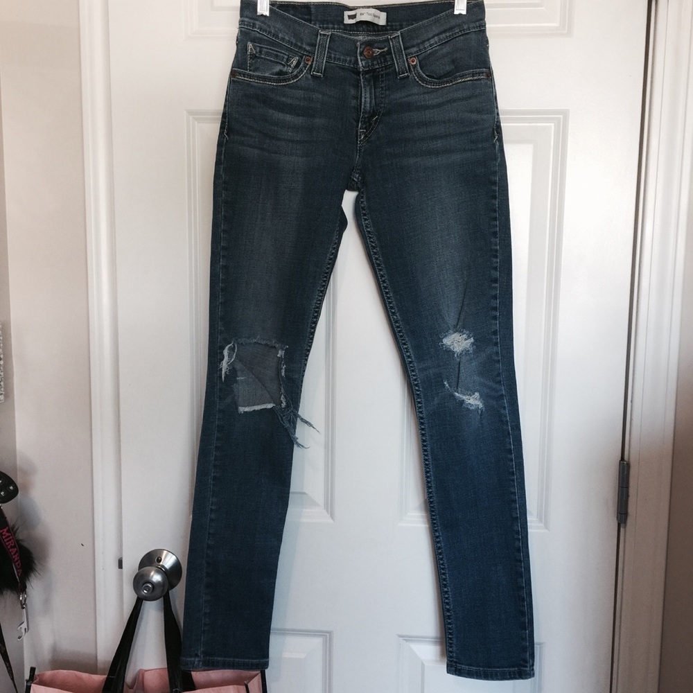 Levi’s 524 Distressed Jeans | sz 26