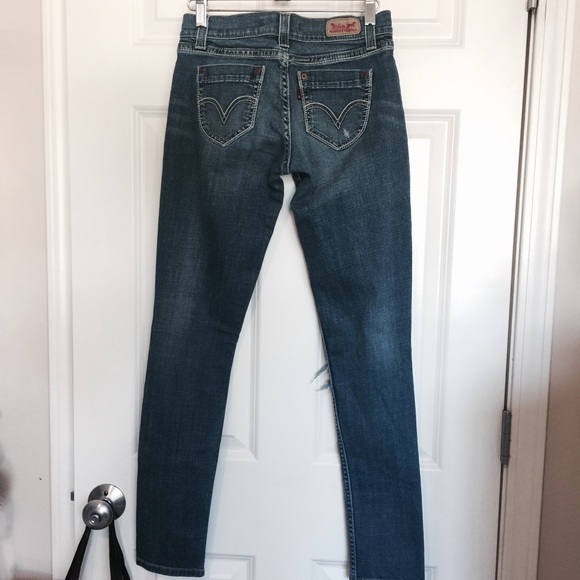 Levi’s 524 Distressed Jeans | sz 26 - Picture 2 of 7