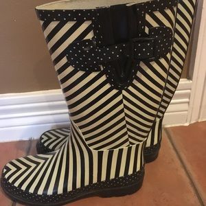 Chevron Rain Boots