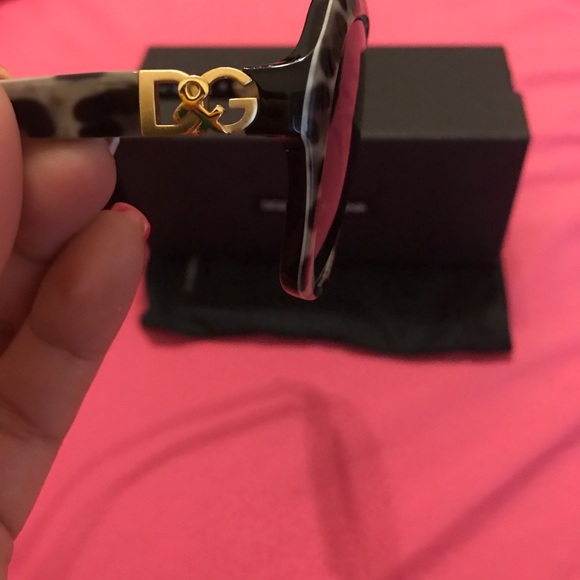 DOLCE&GABBANA SUN GLASSES