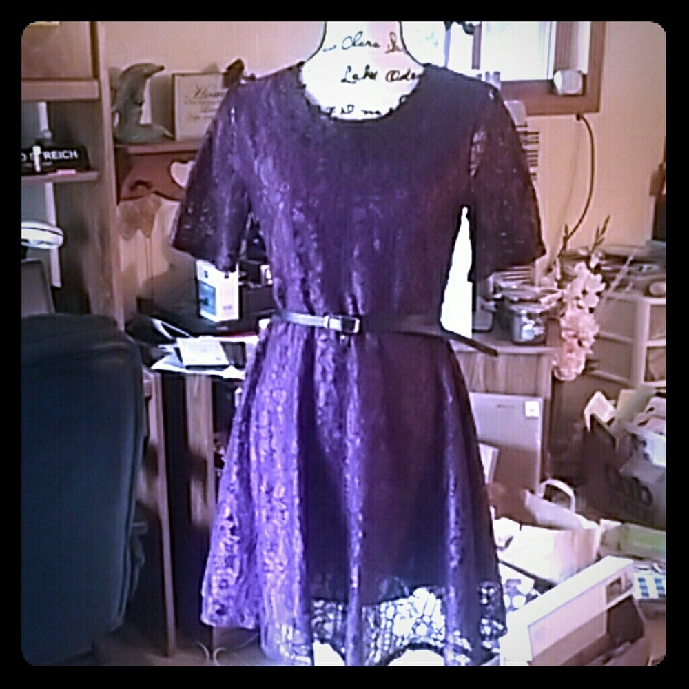**SALE**Dark purple dress (small for a large)
