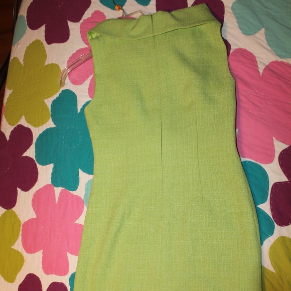 Lime green office dress - Picture 3 of 4