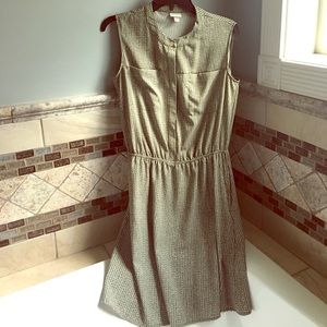 Sleeveless olive dress