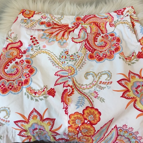 Tommy Hilfiger Dresses & Skirts - Tommy Hilfiger Paisley White Red & Orange Skirt 6
