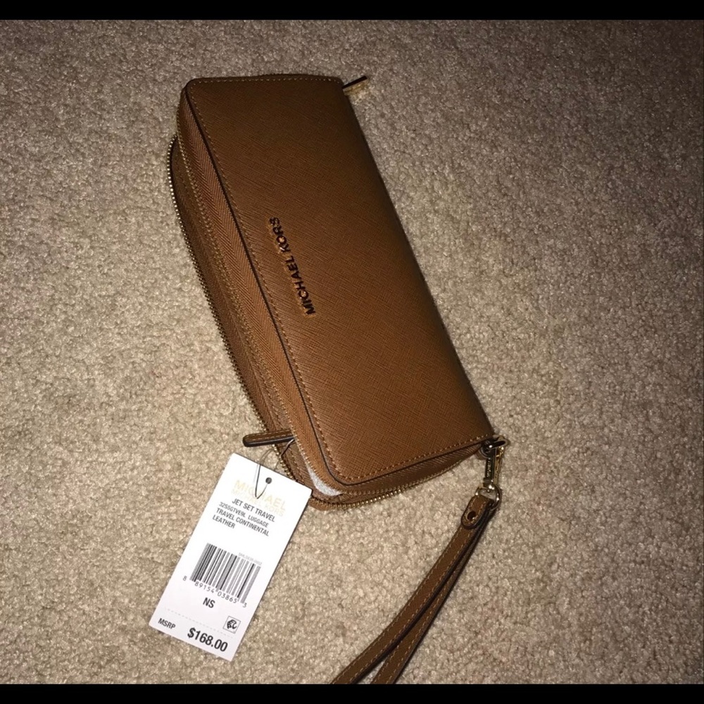 Micheal Kors Wallet