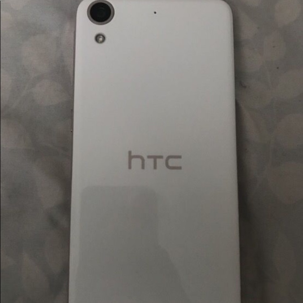 HTC Smart Phone - Picture 2 of 2
