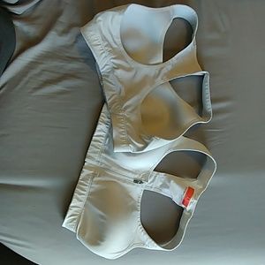 2 under armour sports bras