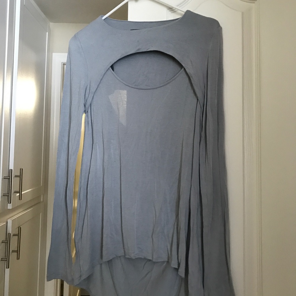 BCBG gray long sleeve shirt