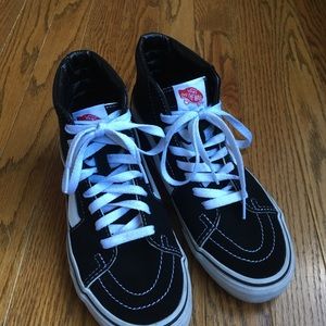 VANS SK8-HI black/white high tops