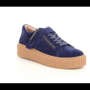 J slides Suede Platform Sneakers in Navy, Size 7