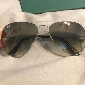 RayBan silver/grey aviator sunglasses!