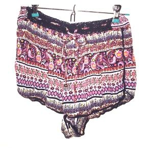 Small Bohemian Shorts