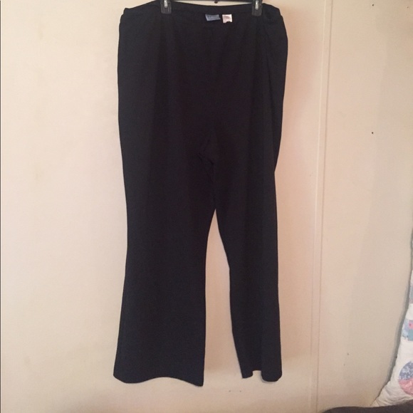 4/20.00 Classic Elements Woman 20/22W stretchy - Picture 1 of 2