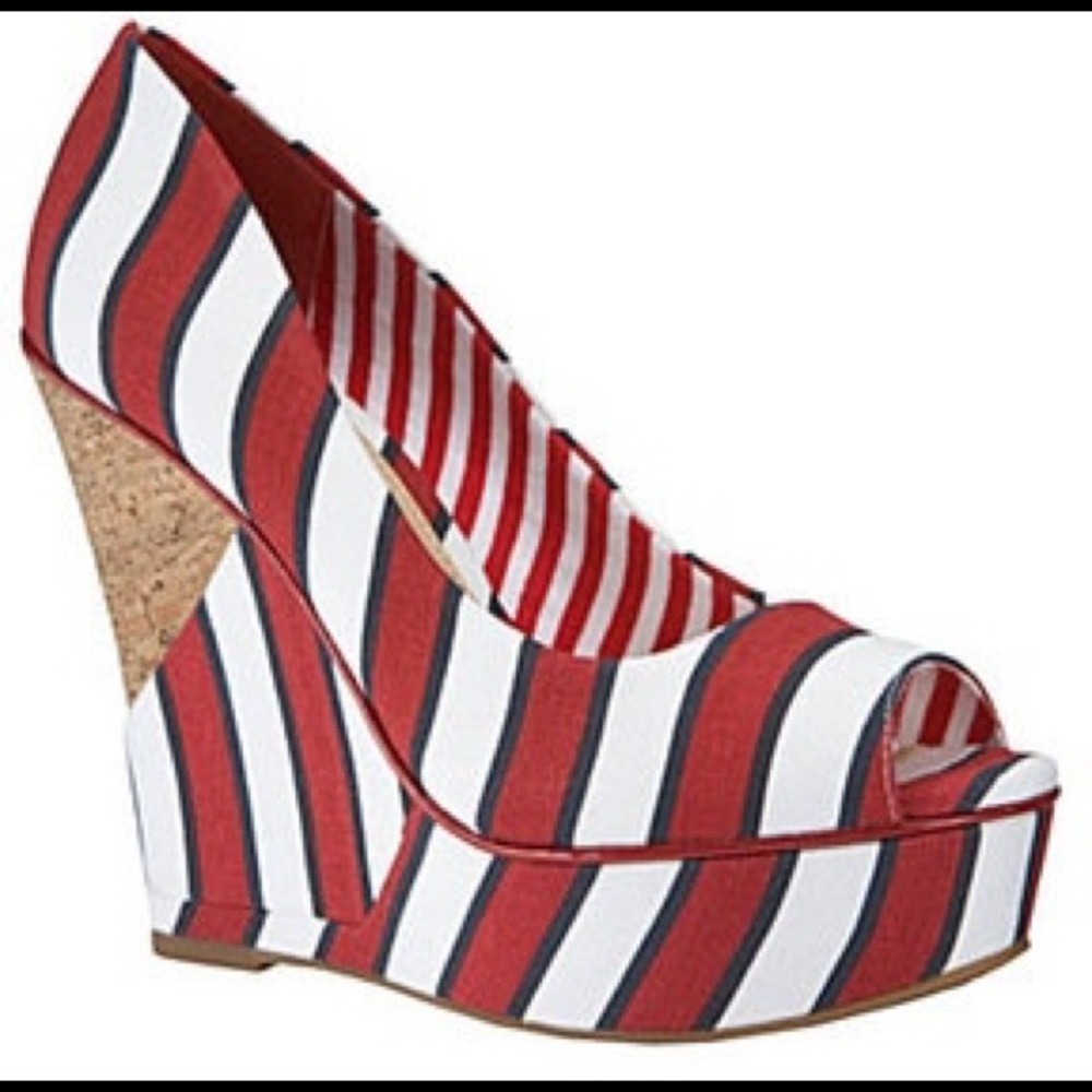 Bold Gianni Bini Striped Wedge