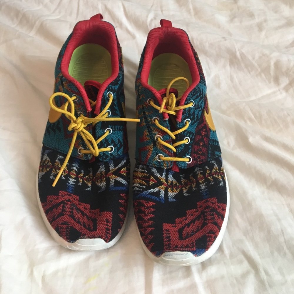 NIKE ID Pendleton Wool Roshe