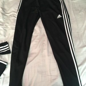 Adidas sweat pants size M