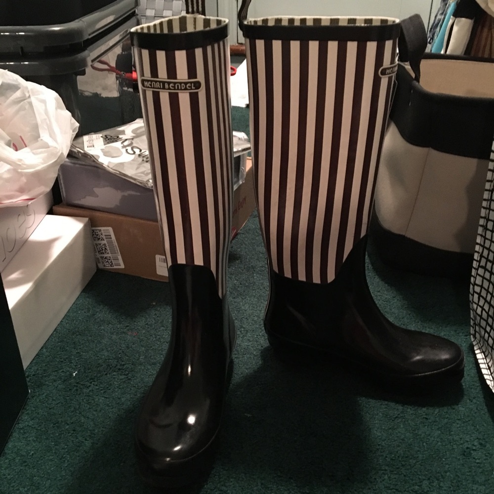 Henri Bendel Rain Boots